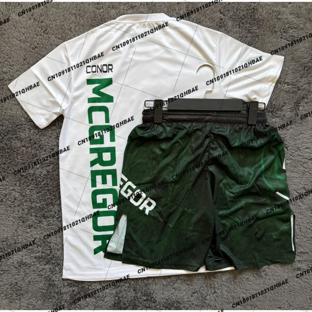 Conjunto de Camiseta e Shorts  - Sports Equipment Set avaliação e preço