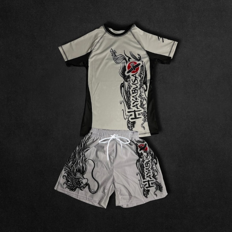 Conjunto de Roupa Esportiva Re - Sports Equipment Set avaliação e preço